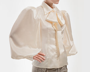 Pussy-Bow Silk Satin Ballon Sleeved Blouse