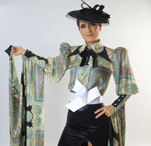 Load image into Gallery viewer, Loose- Fitting Pasley Silk Blouse