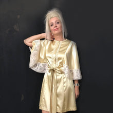 Load image into Gallery viewer, Silk Charmeuse &amp; Lace Robe Lounge