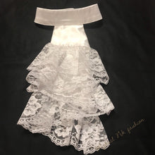 Load image into Gallery viewer, Silk Detachable Jabot with Lace Details