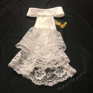 Silk Detachable Jabot with Lace Details